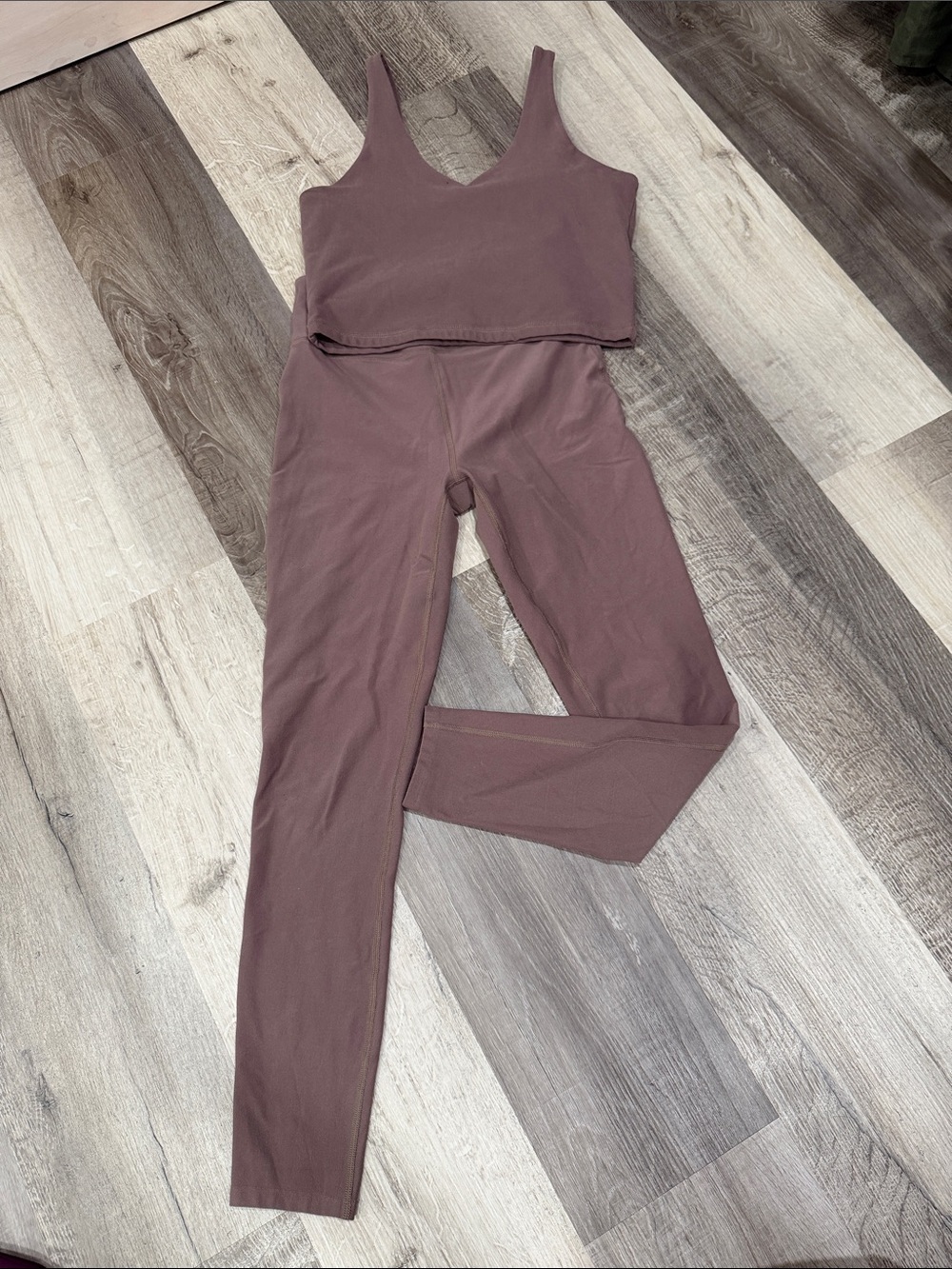 Abercrombie Seamless Scoop-Neck Crop Tank & High-Waist Leggings Set - Mauve